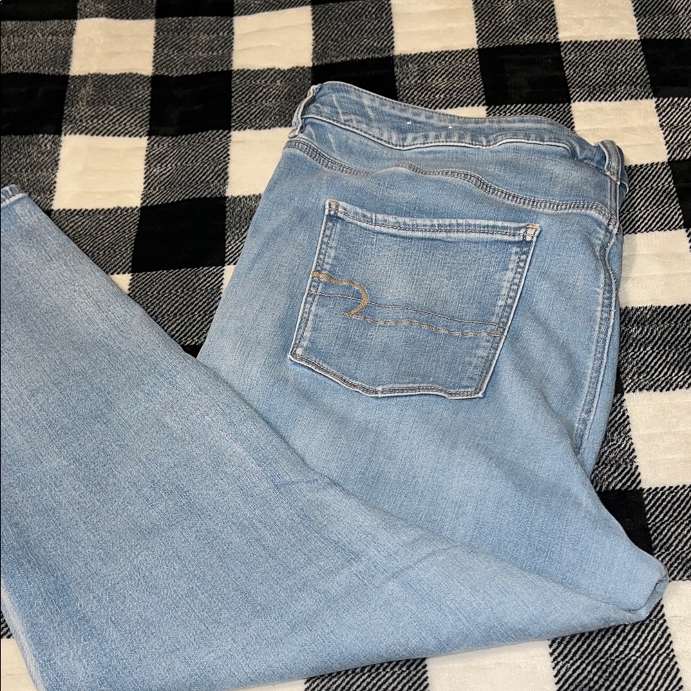 American Eagle Light Blue Denim Skinny Jeans - Picture 7 of 7